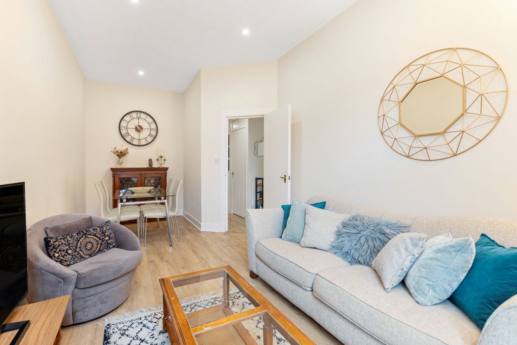 Property photo 3 of 19 Property Image 3