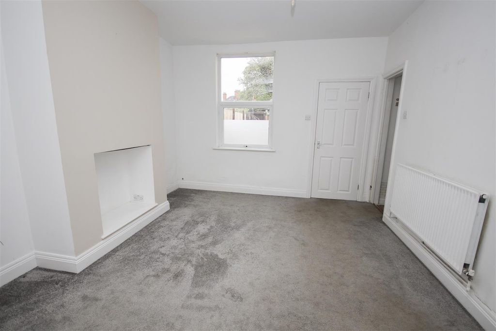Property photo 3 of 12 Img_9448.Jpg