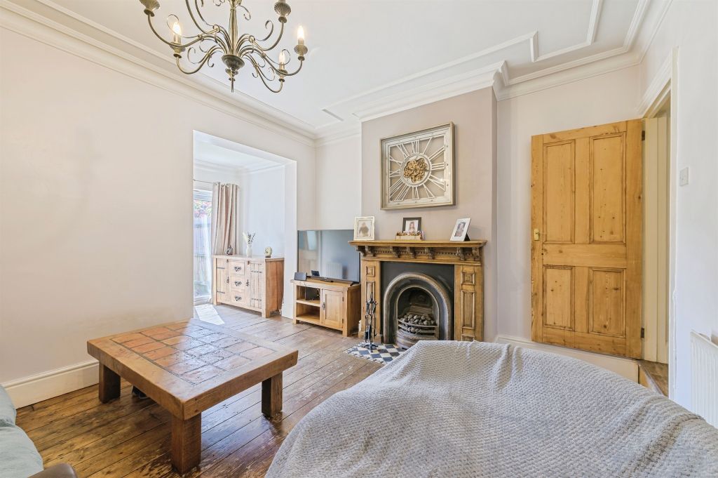 Property photo 3 of 15