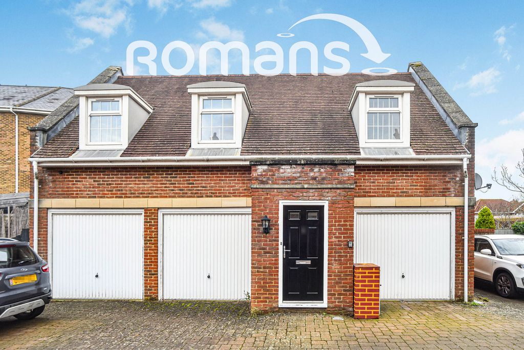 Property photo 1 of 10 Photo