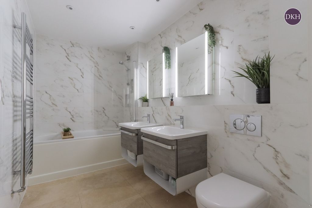 Property photo 2 of 10 Picture No. 20