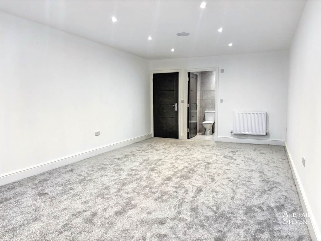 Additional image 25 of 4 bed detached house for saleHunt Lane, Chadderton OL9