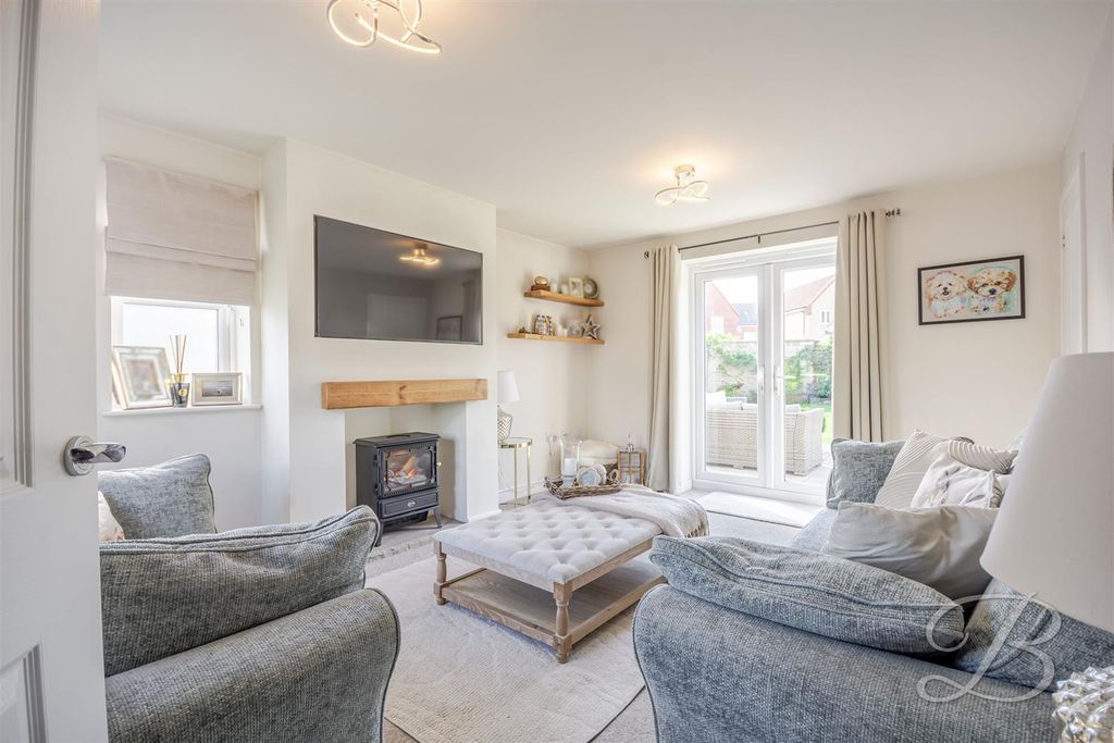 Property photo 3 of 44 Ccltd-3.Jpg