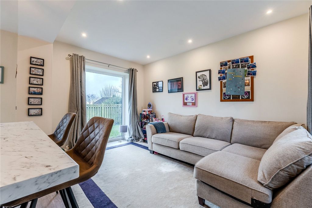 Property photo 3 of 15 Picture No. 19