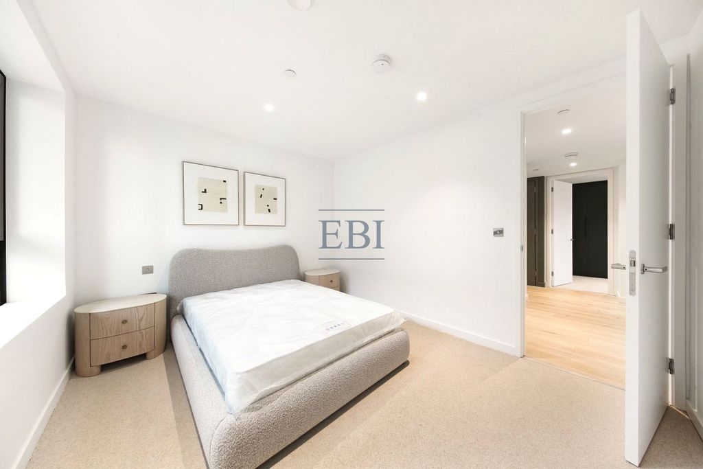 Property photo 1 of 4 Picture No. 15