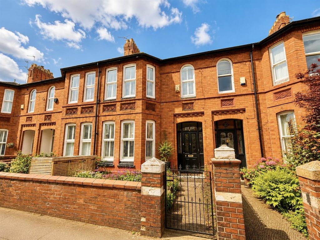 Property photo 1 of 38