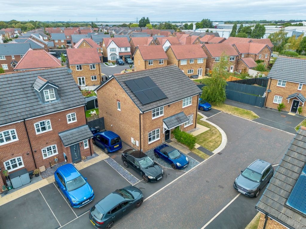 Property photo 2 of 19