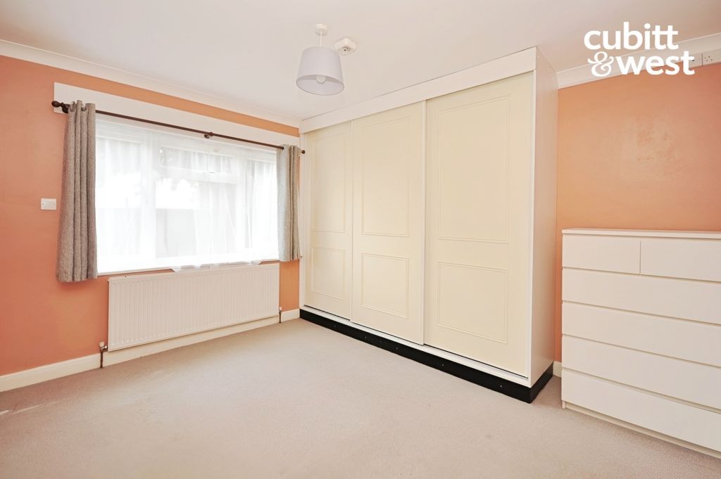 Property photo 2 of 10 44B9F184-3