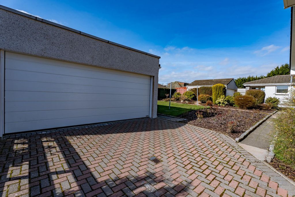 Additional image 19 of 4 bed detached bungalow for saleSt Margaret’S Place, Aberdeen AB15