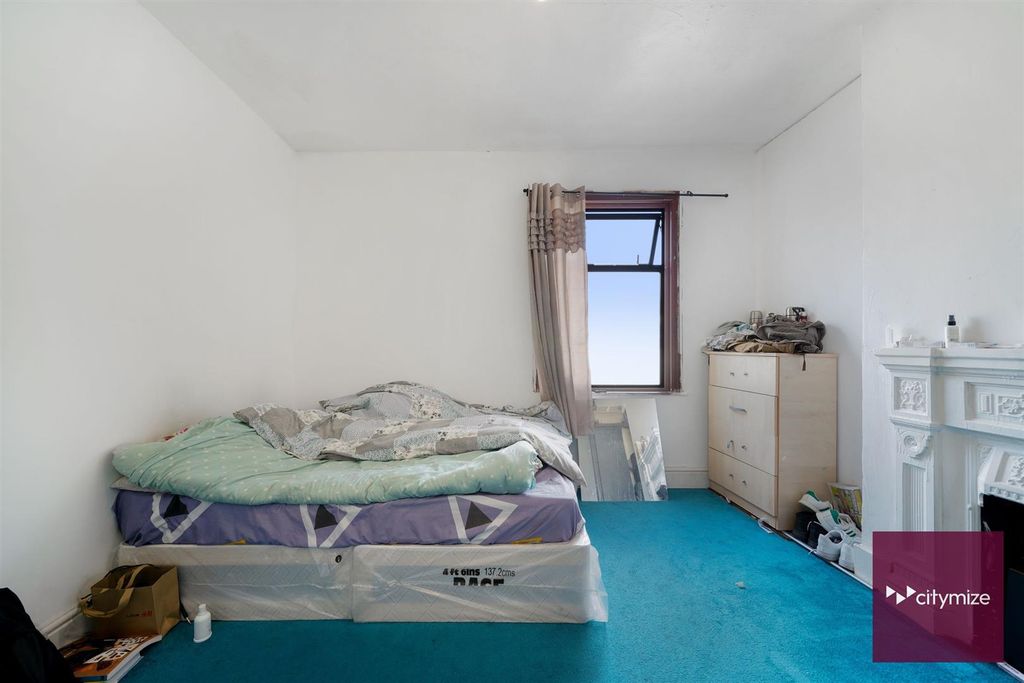 Property photo 3 of 15 Bedroom 1