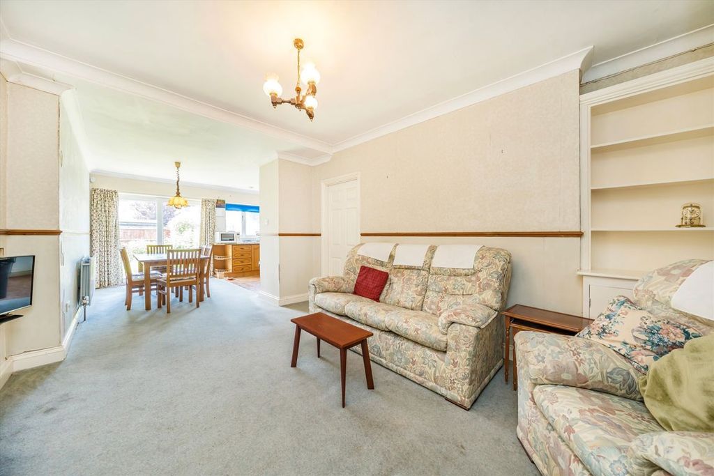 Property photo 2 of 7