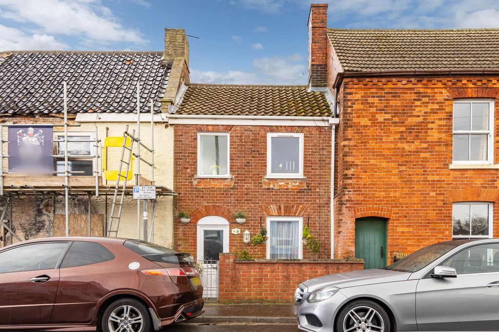 Property photo 1 of 13
