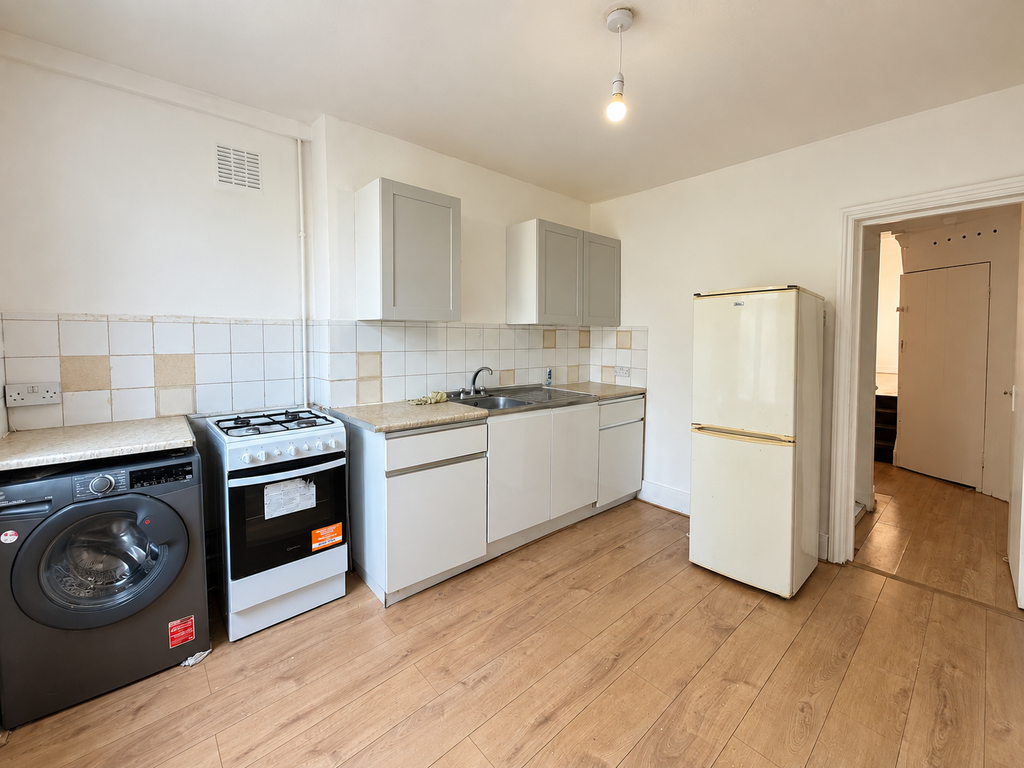Property photo 2 of 8