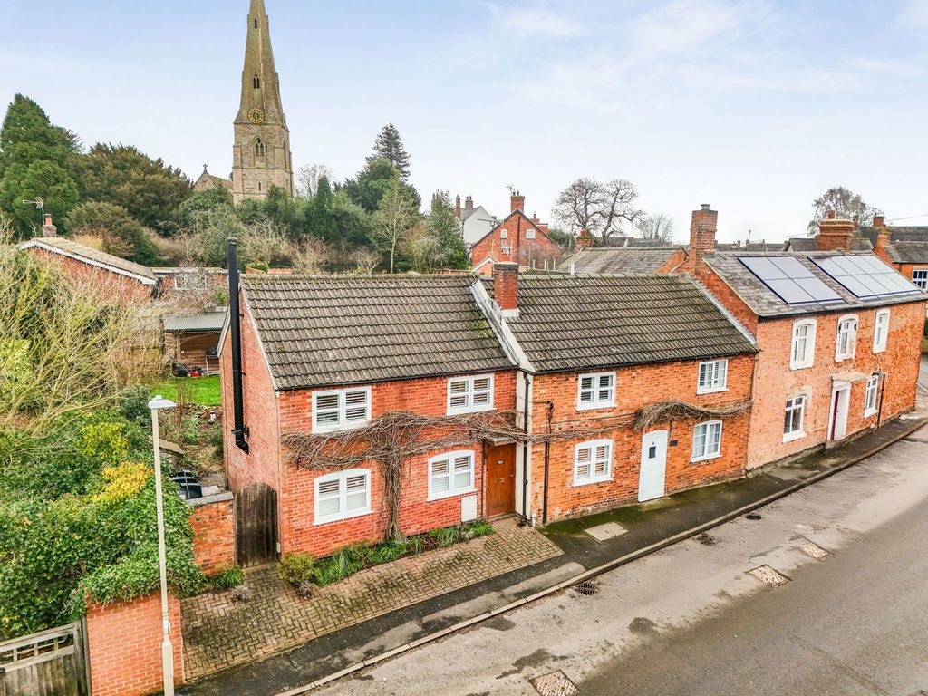 Property photo 3 of 31