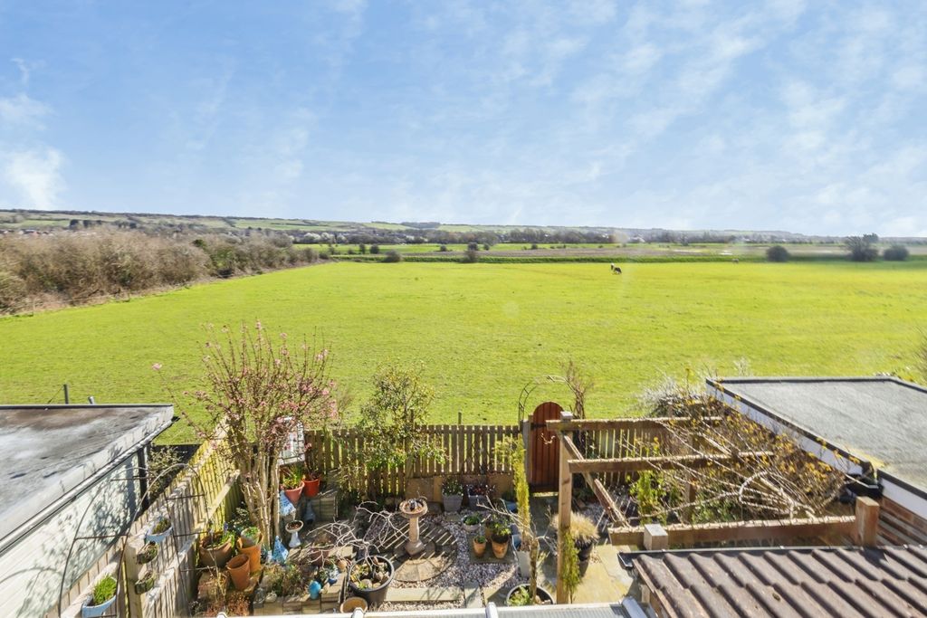 Property photo 2 of 15 Pbox-Img.Jpg