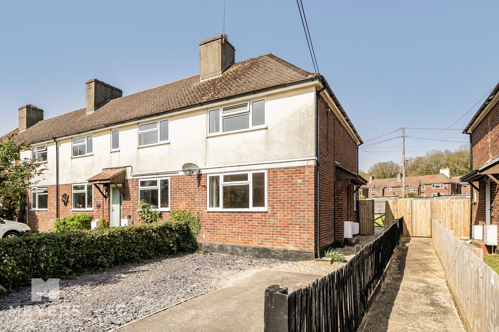 Property photo 1 of 22