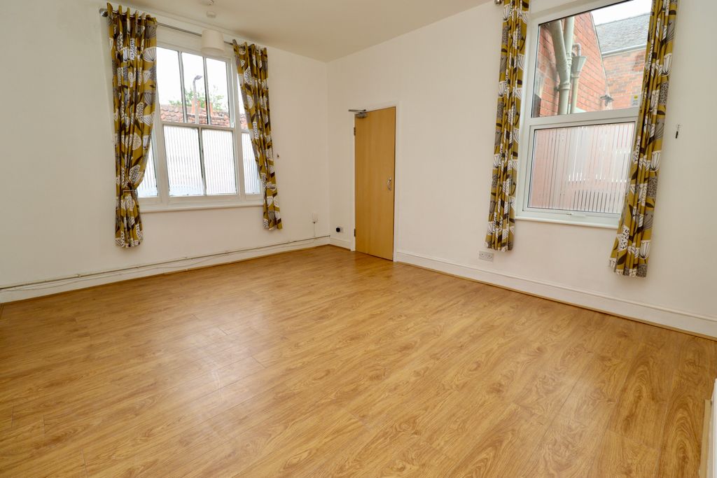 Property photo 3 of 21 Img_2515