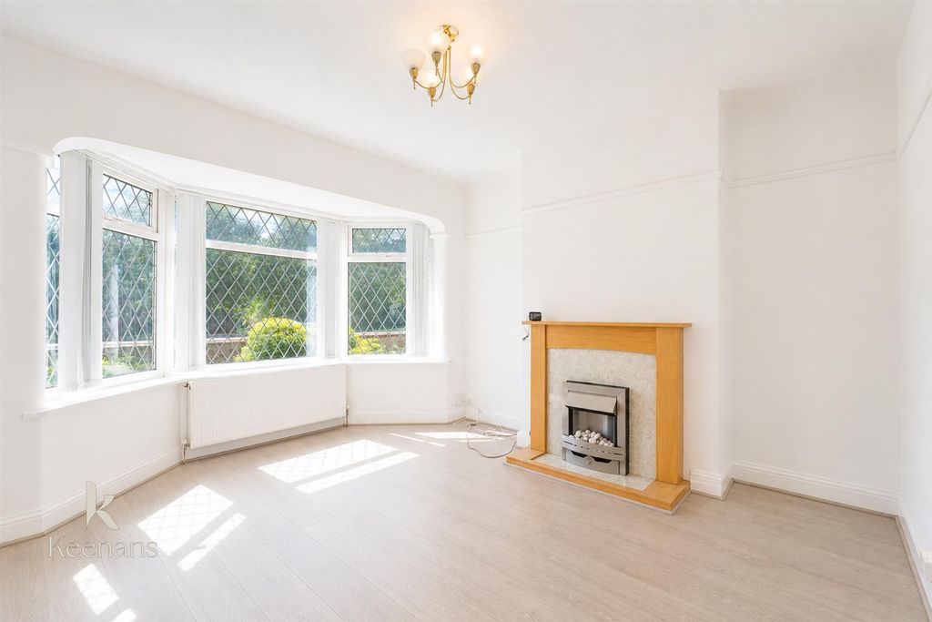 Property photo 2 of 18 m.R.-10.Jpg