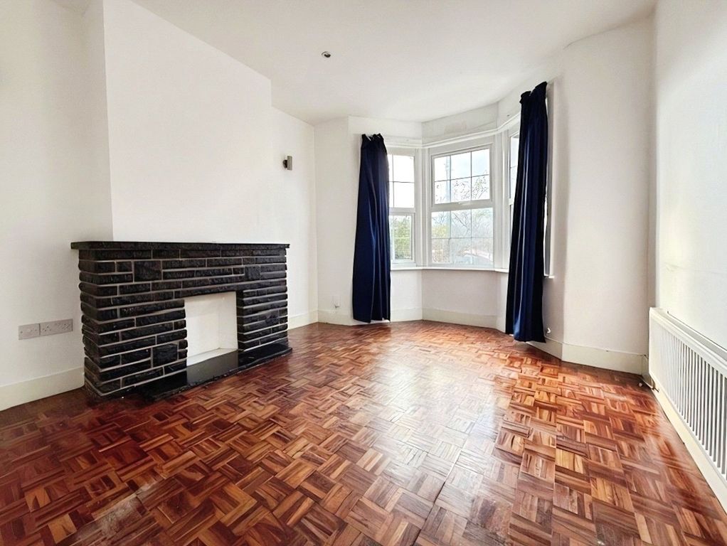 Property photo 2 of 9 Picture No. 01