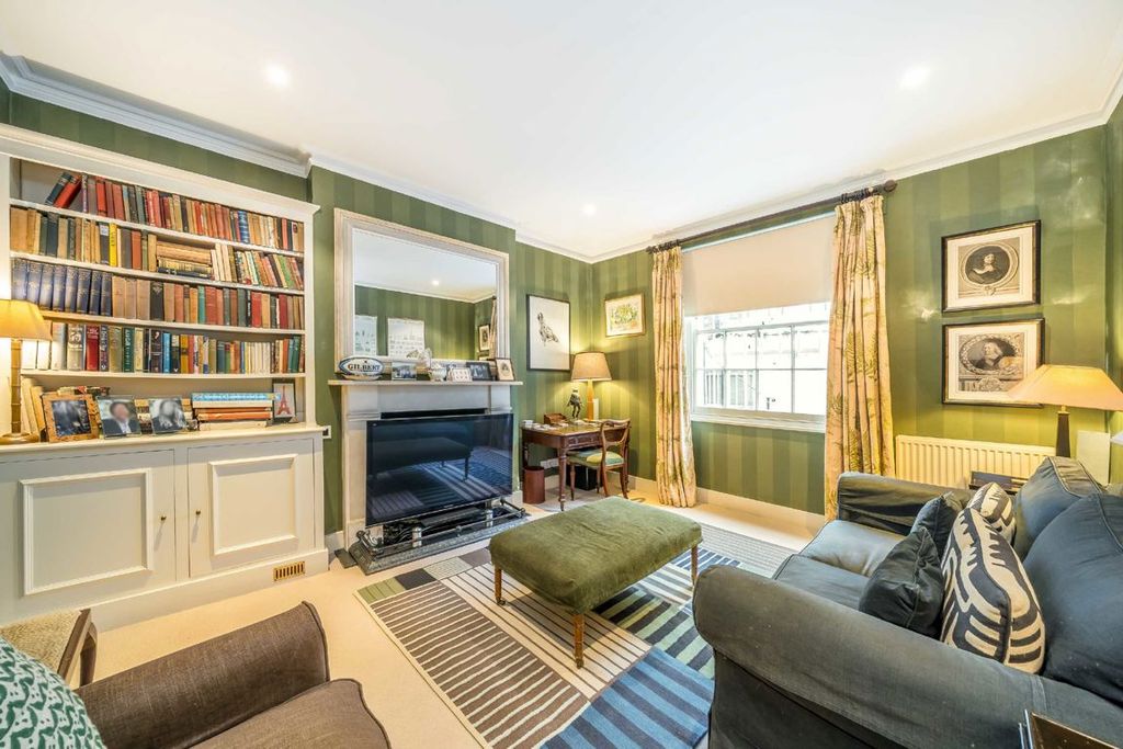 Property photo 3 of 9