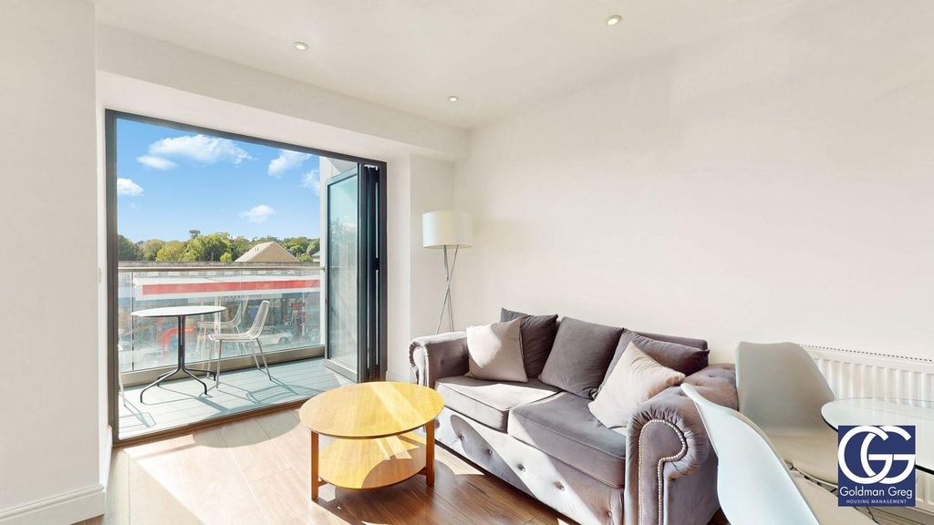 Property photo 1 of 14