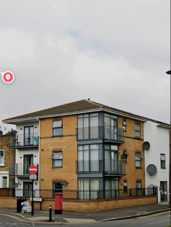 Property photo 1 of 1