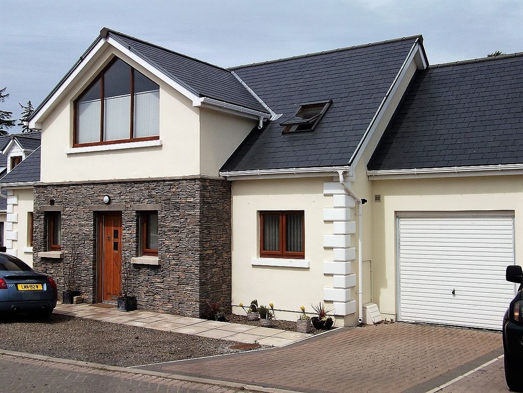 Property photo 1 of 6