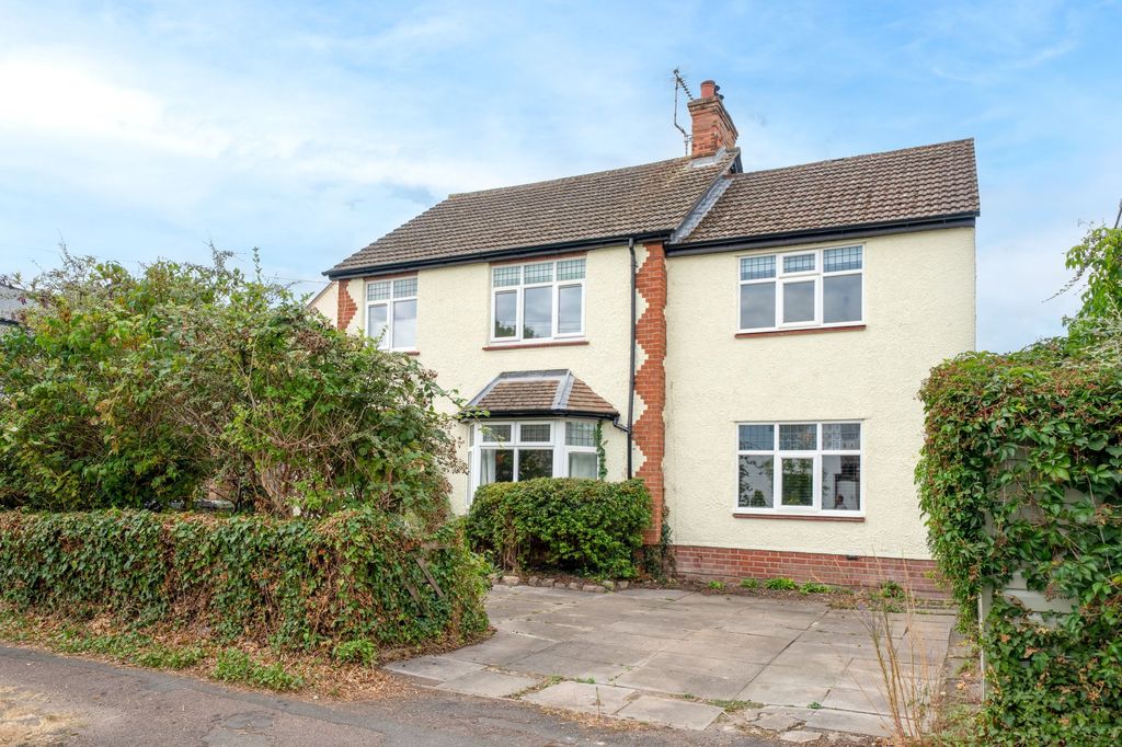 Property photo 1 of 28