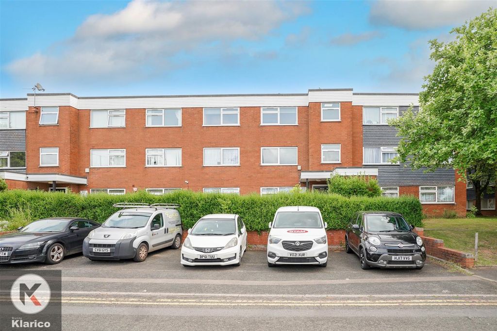 Property photo 2 of 16 Photo-16.Jpg