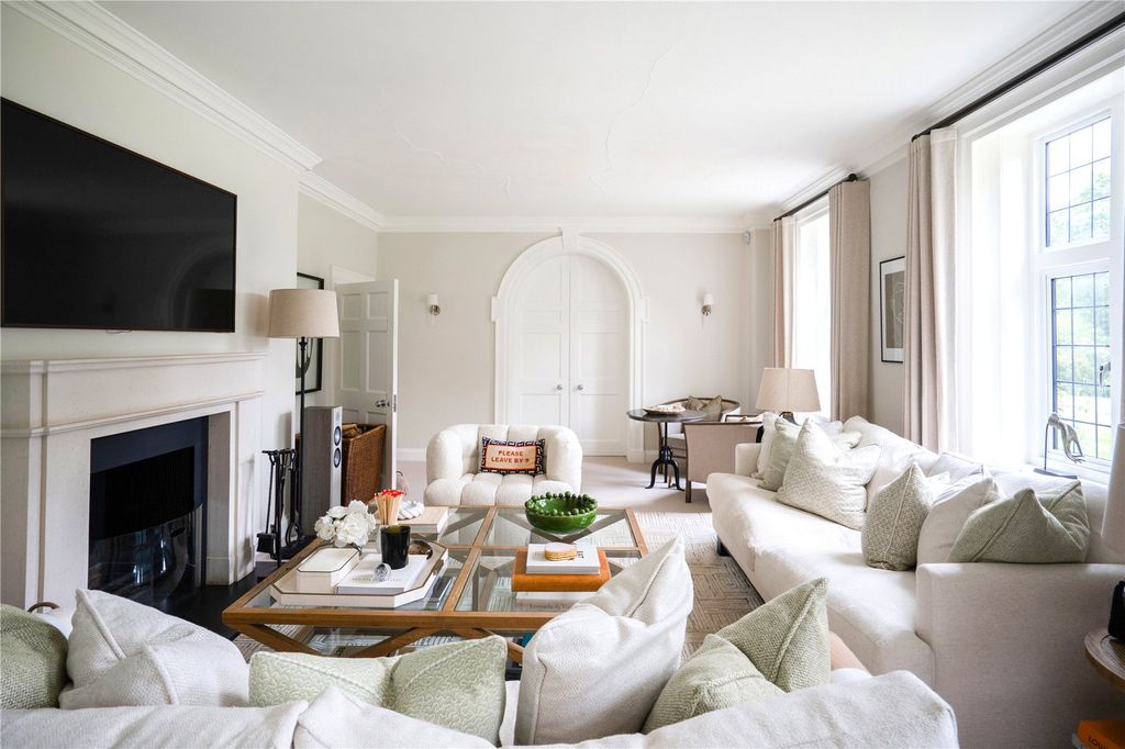 Additional image 4 of 6 bed detached house for saleDurford Wood, Petersfield, Hampshire GU31