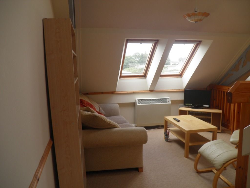 Property photo 2 of 11 Photo 2