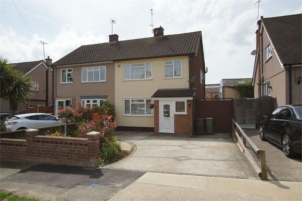 Property photo 1 of 12