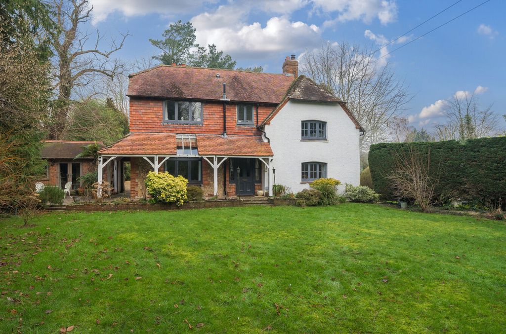 Property photo 1 of 24