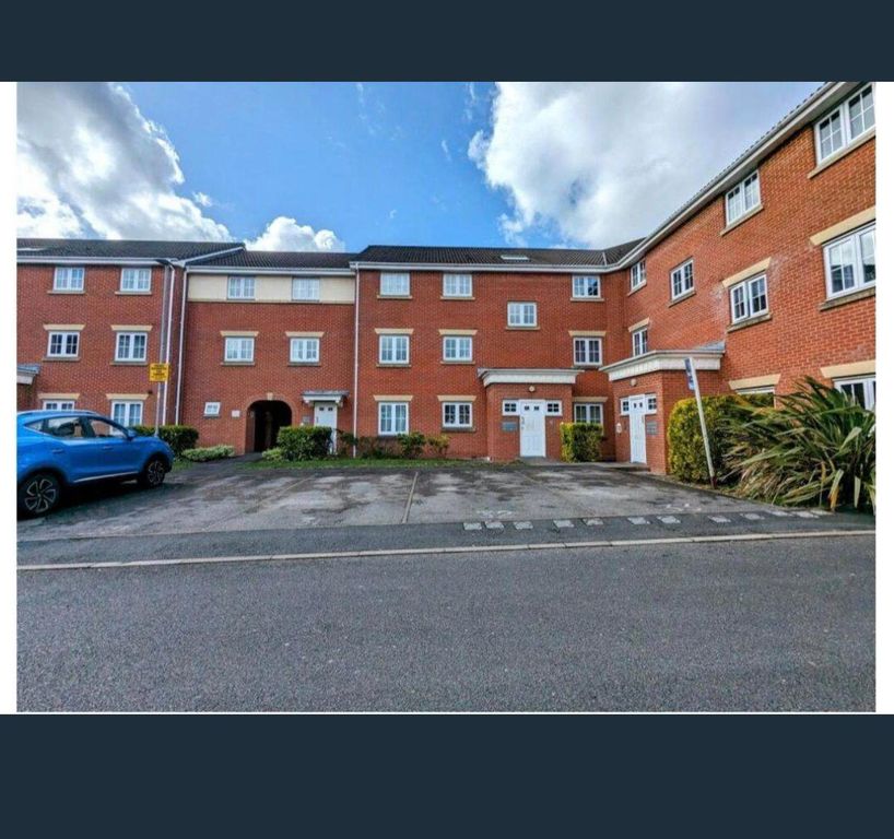 Property photo 2 of 10