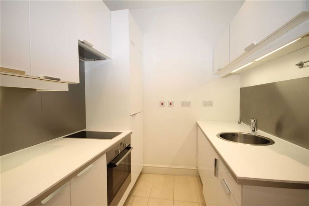 Property photo 3 of 4