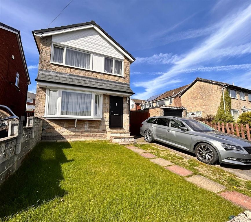 Property photo 1 of 18 Front Of House.Jpg