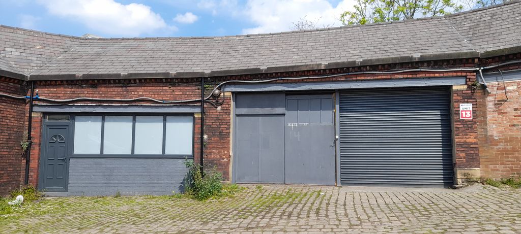 Property photo 3 of 7