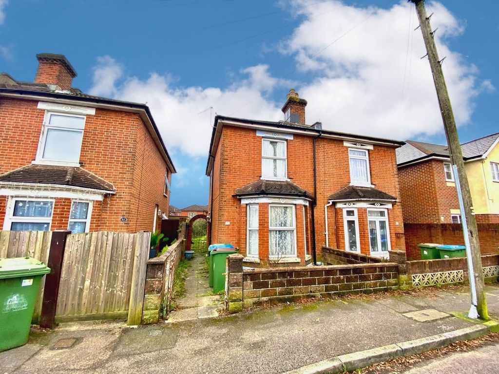 Property photo 1 of 11