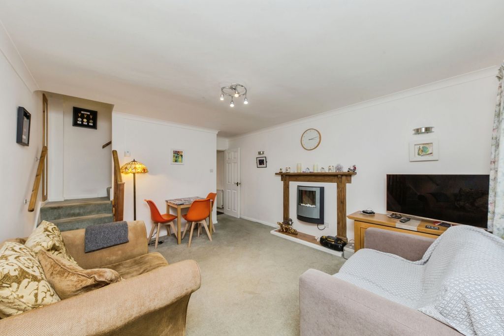 Property photo 2 of 20 Pbox-Img.Jpg