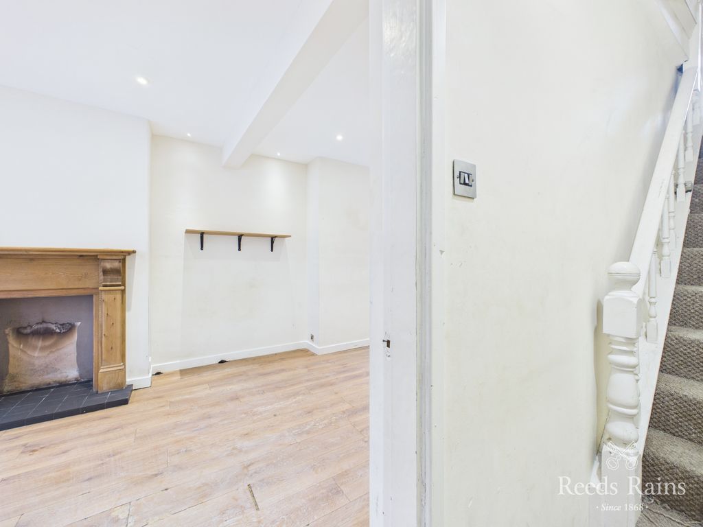 Property photo 3 of 21