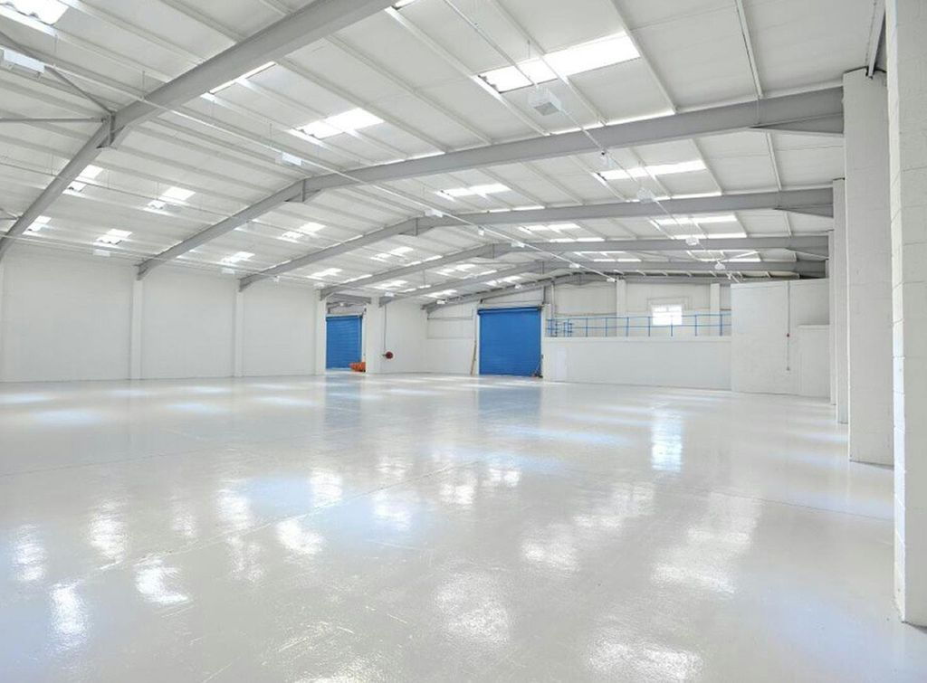 Property photo 3 of 5 Img179.Jpg