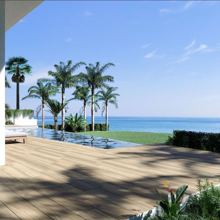 Property photo 2 of 16 Sea View From...