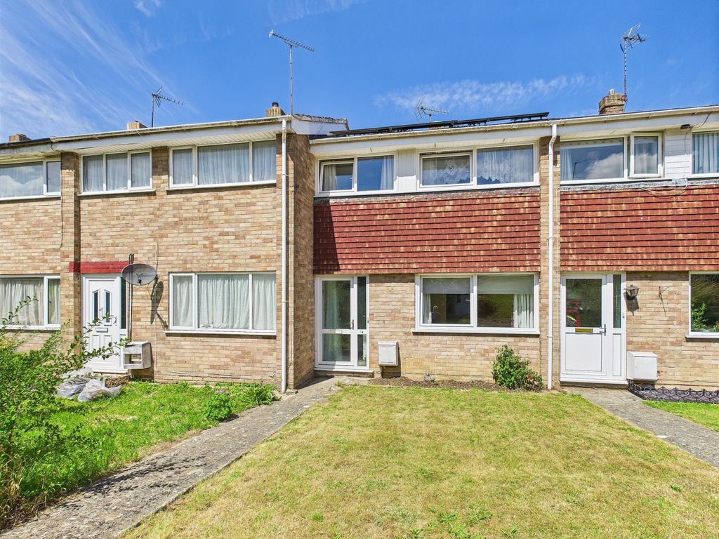Property photo 1 of 11 Cam01338G0-Pr0121-Still006
