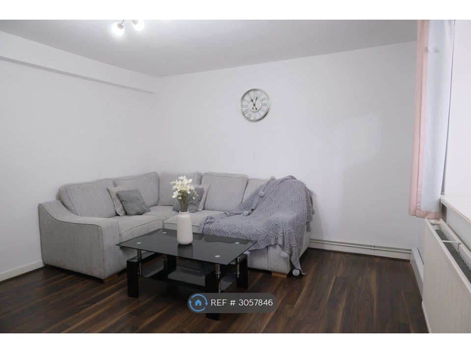 Property photo 2 of 35