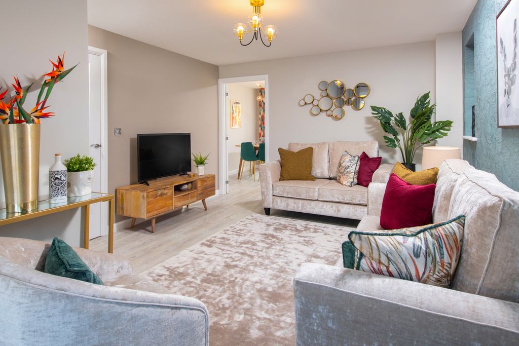 Property photo 1 of 6 Maidstone Lounge