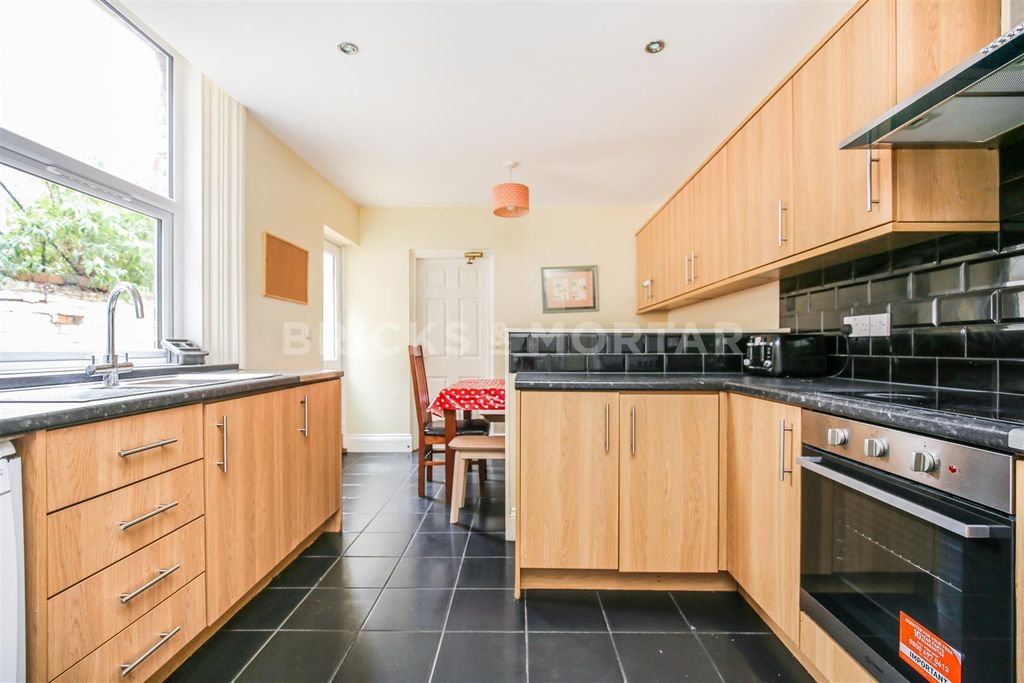 Property photo 3 of 16 3.Jpg