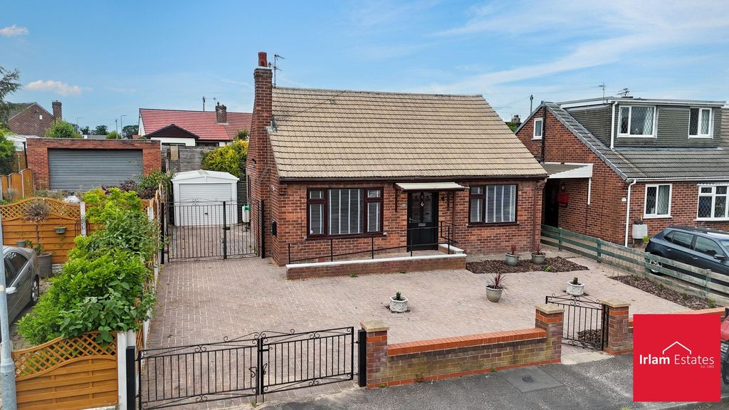 Property photo 1 of 19
