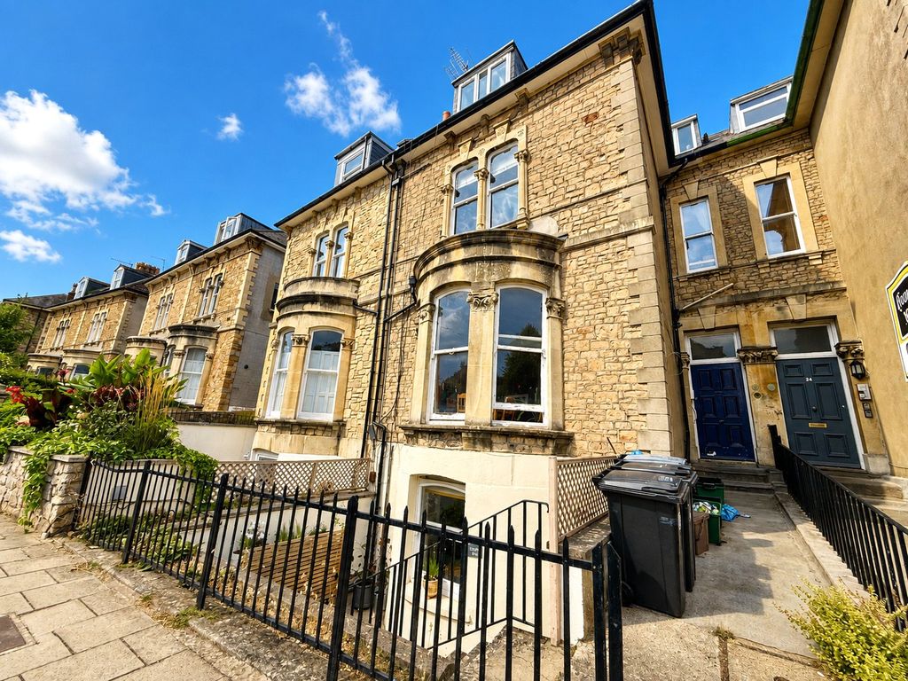 Property photo 1 of 18 Picture No. 47