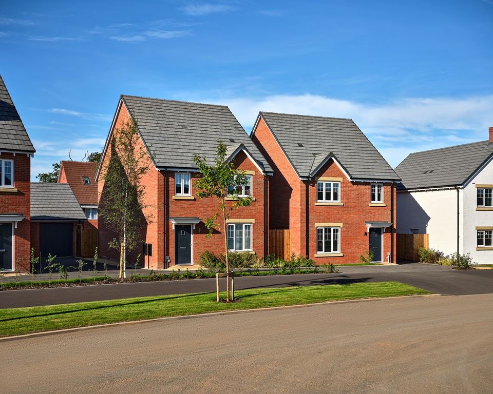 Property photo 1 of 10 The Huxford