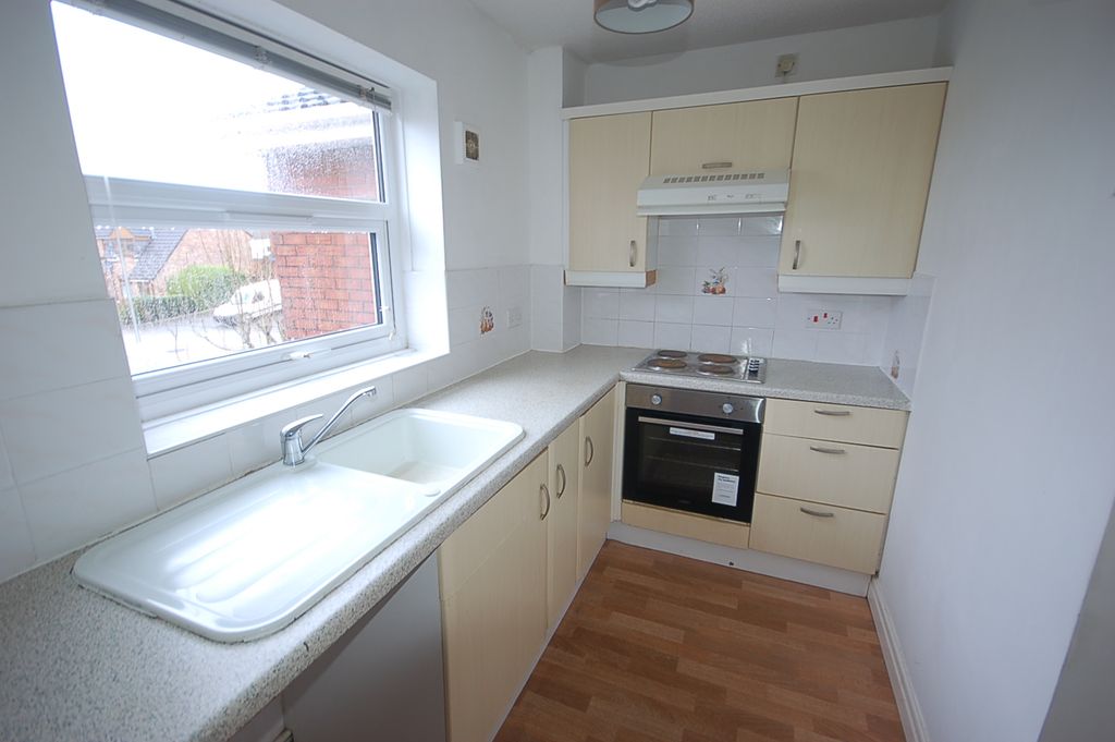 Property photo 3 of 5